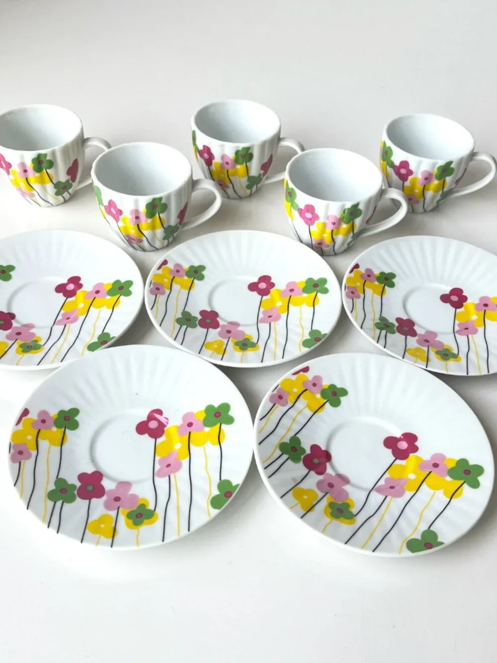 Alpine Cuisine Aramco Imports Porcelain Floral Demitasse Cup & Saucer Set of 10